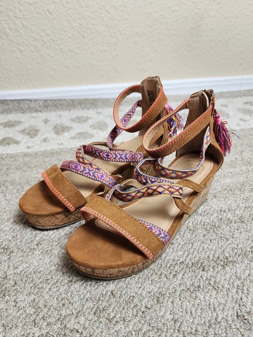 SO® Girls Boho Cork Wedge Sandals with Embroidered Straps & Tassels Size 2